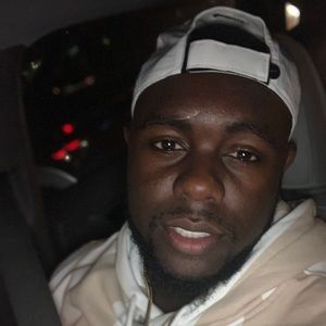 Meet your Posher, Derrick